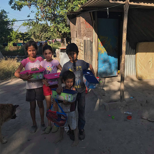 loving-with-mercy-christmas-boxes-elsalvador-children-gift-boxes