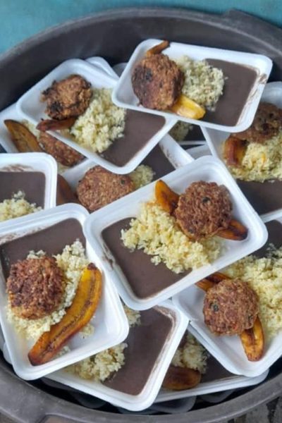 loving-with-mercy-el-salvador-feeding-program-food-plates-arranged-in-serving-tray